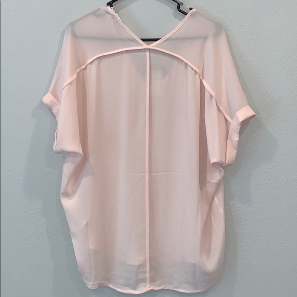 🌸PINK TOP🌸 - Picture 2 of 2